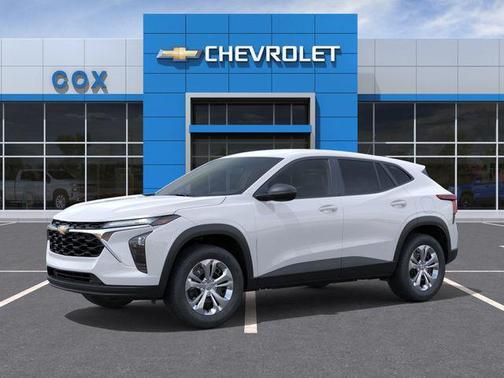 Summit White 2026 Chevrolet Trax LS