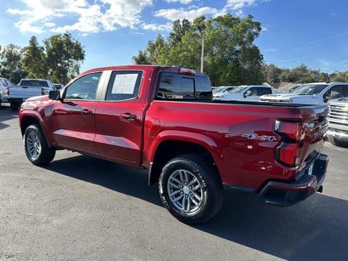 2024 Chevrolet Colorado LT
