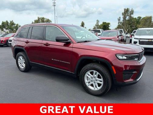 Velvet Red Pearlcoat 2023 Jeep Grand Cherokee Laredo