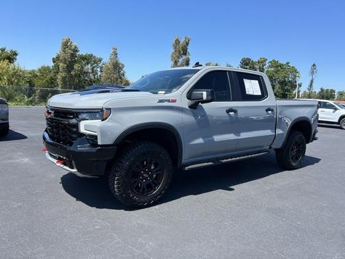 2025 Chevrolet Silverado 1500 ZR2