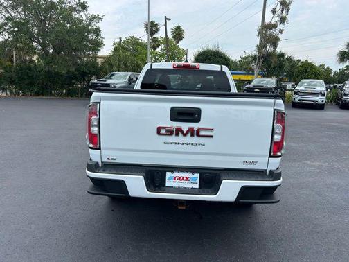Summit White 2022 GMC Canyon Elevation Standard