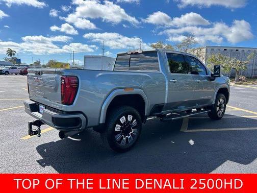 2024 GMC Sierra 2500 Denali