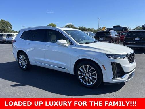 2022 Cadillac XT6 Premium Luxury FWD