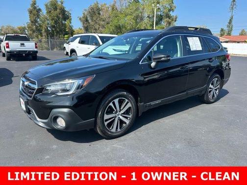 Crystal Black Silica 2018 Subaru Outback 2.5i Limited