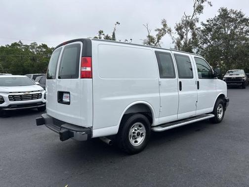 2025 GMC Savana 2500 Work Van