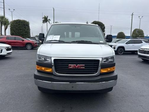 2025 GMC Savana 2500 Work Van