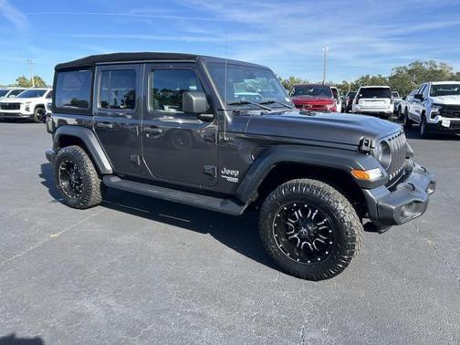 2020 Jeep Wrangler Unlimited Sport