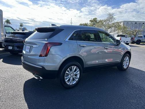 2023 Cadillac XT5 Luxury