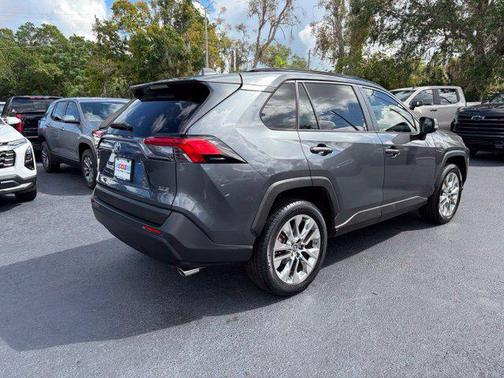 Magnetic Gray Metallic 2019 Toyota RAV4 XLE Premium