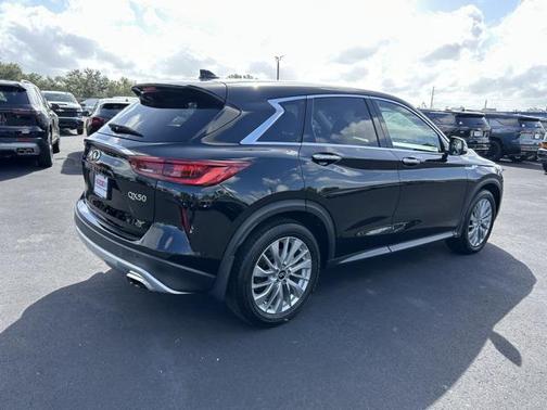 2023 INFINITI QX50 PURE