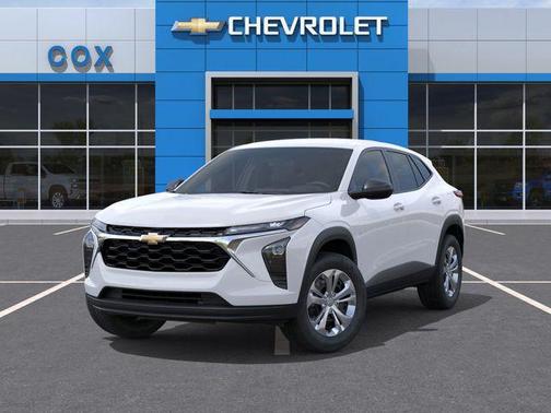 Summit White 2026 Chevrolet Trax LS