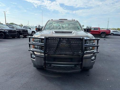 Pepperdust Metallic 2017 Chevrolet Silverado 3500 High Country
