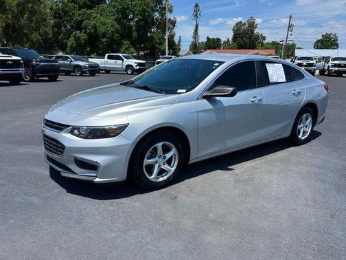 Silver Ice Metallic 2018 Chevrolet Malibu 1LS