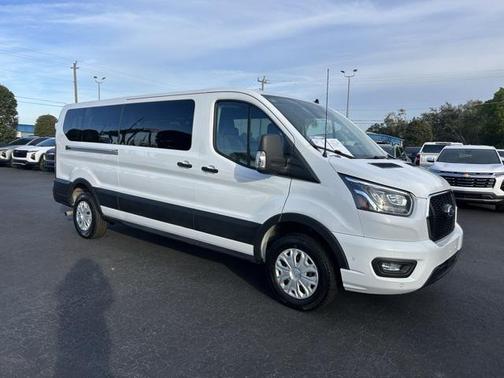 2023 Ford Transit-350 XLT