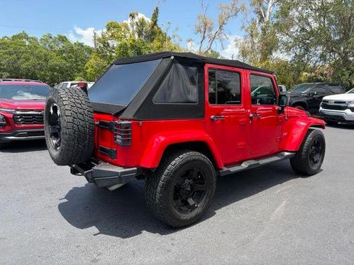 Firecracker Red Clearcoat 2017 Jeep Wrangler Unlimited Sahara