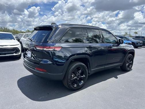 2024 Jeep Grand Cherokee Limited X