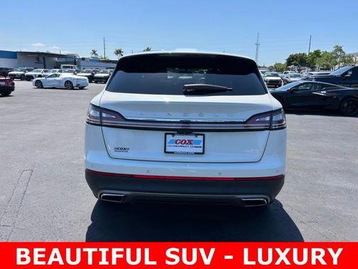 2022 Lincoln Nautilus Reserve