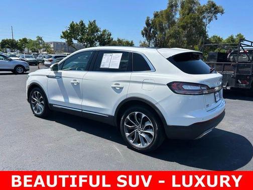 2022 Lincoln Nautilus Reserve