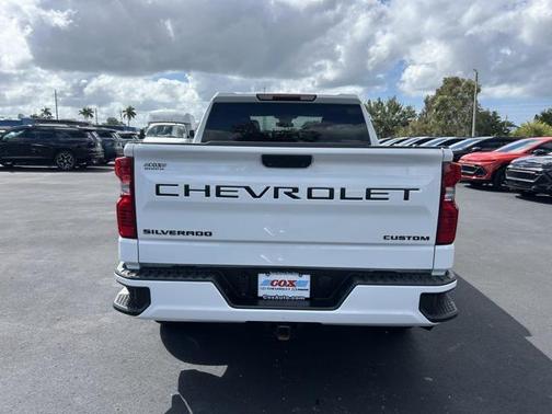 2023 Chevrolet Silverado 1500 Custom