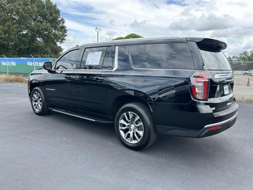 2024 Chevrolet Suburban LS