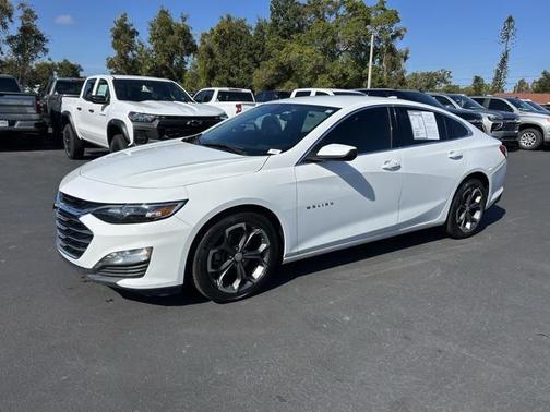 2022 Chevrolet Malibu FWD LT