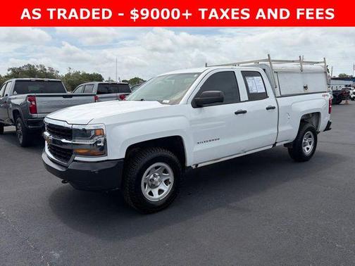 Summit White 2018 Chevrolet Silverado 1500 WT