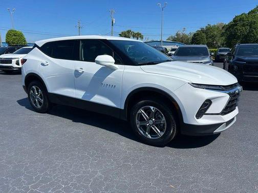 Summit White 2025 Chevrolet Blazer 2LT