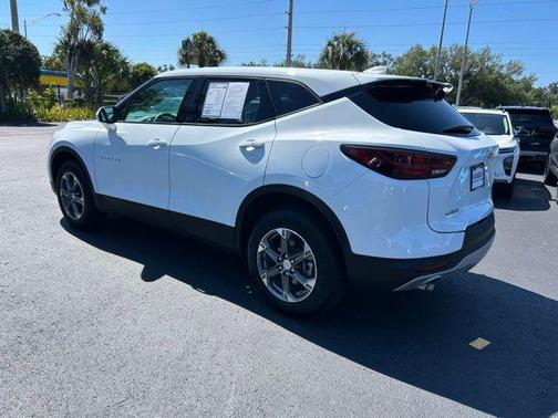 Summit White 2025 Chevrolet Blazer 2LT