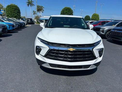 Summit White 2025 Chevrolet Blazer 2LT