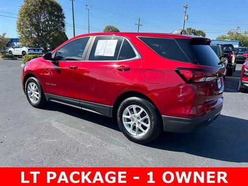 Radiant Red Tintcoat 2024 Chevrolet Equinox 1LT