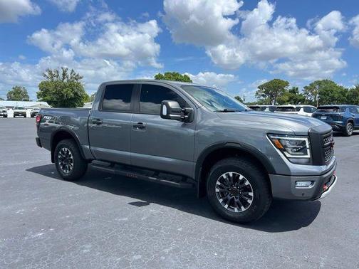 2024 Nissan Titan PRO-4X