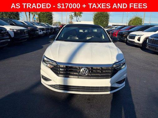 Pure White 2021 Volkswagen Jetta 1.4T R-Line