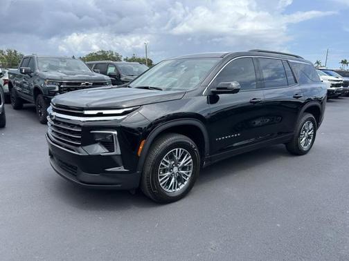 2024 Chevrolet Traverse LT