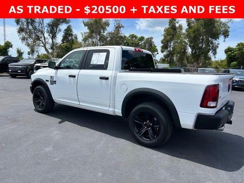 Bright White Clearcoat 2021 RAM 1500 Classic Warlock Crew Cab 4x4 5'7' Box