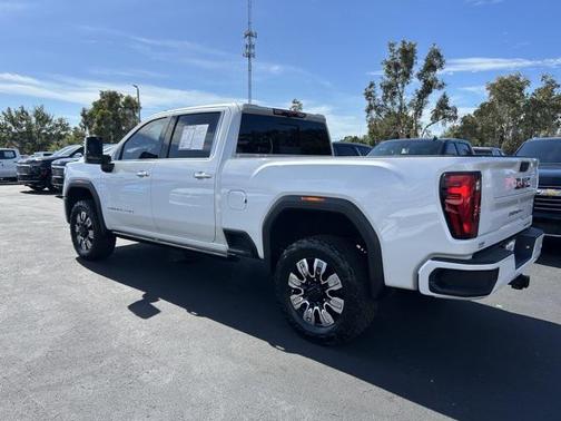 2024 GMC Sierra 2500 Denali