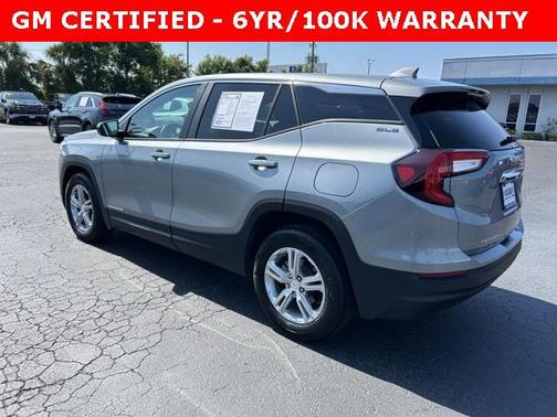 2024 GMC Terrain SLE