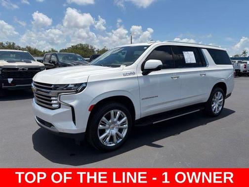 Iridescent Pearl Tricoat 2022 Chevrolet Suburban 4WD High Country
