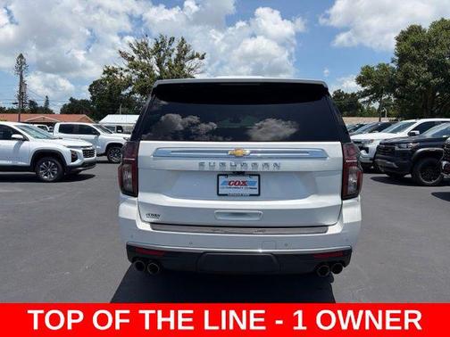Iridescent Pearl Tricoat 2022 Chevrolet Suburban 4WD High Country