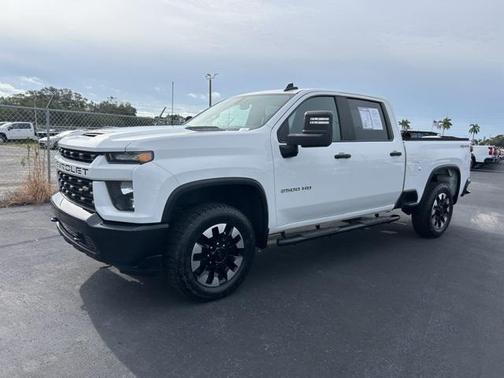 2020 Chevrolet Silverado 2500 Custom