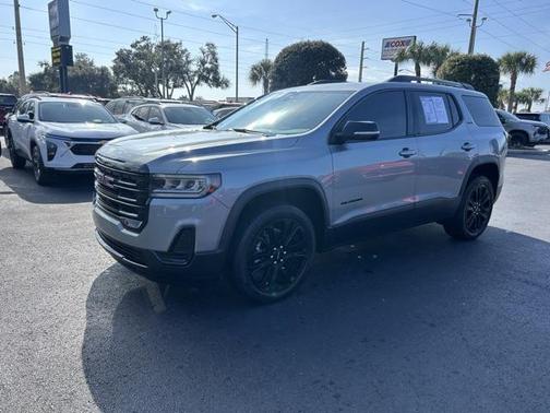 2023 GMC Acadia FWD SLE