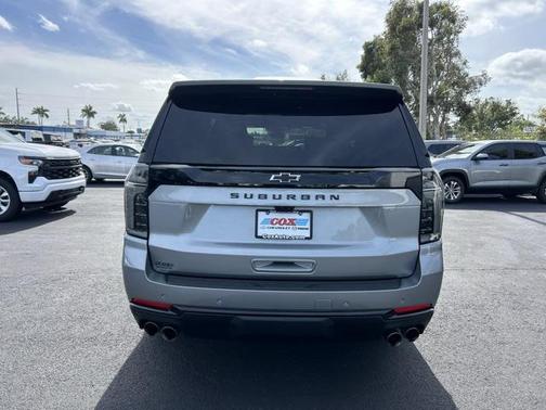 2025 Chevrolet Suburban 4WD Z71