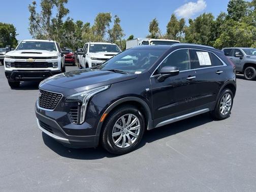 2023 Cadillac XT4 Premium Luxury