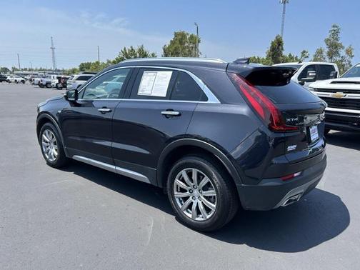 2023 Cadillac XT4 Premium Luxury