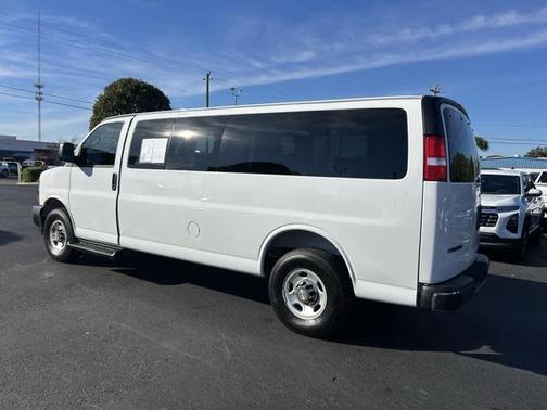 2025 Chevrolet Express 3500 RWD 3500 Extended Wheelbase LT