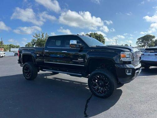 Onyx Black 2018 GMC Sierra 2500 Denali
