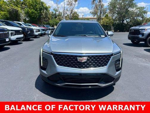 Argent Silver Metallic 2025 Cadillac XT4 Premium Luxury