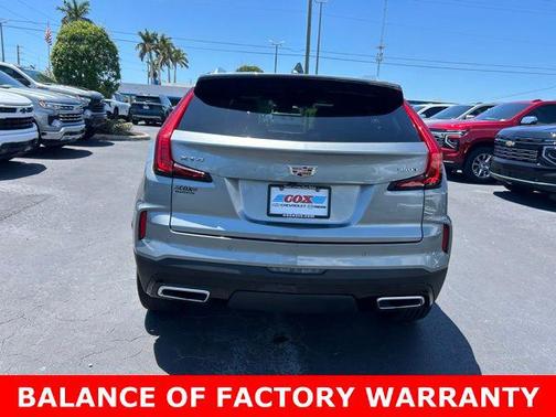 Argent Silver Metallic 2025 Cadillac XT4 Premium Luxury