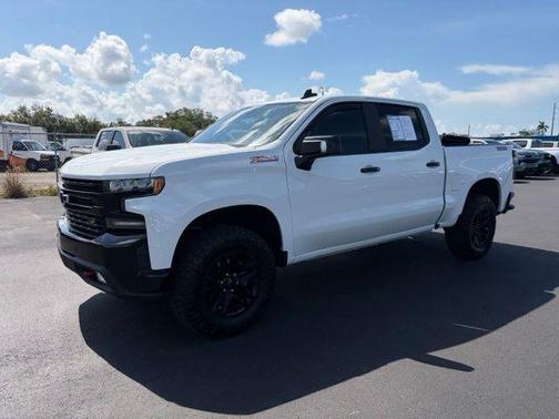 Summit White 2019 Chevrolet Silverado 1500 LT Trail Boss