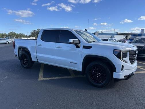 2022 GMC Sierra 1500 Elevation