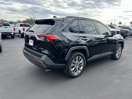 2021 Toyota RAV4 Limited